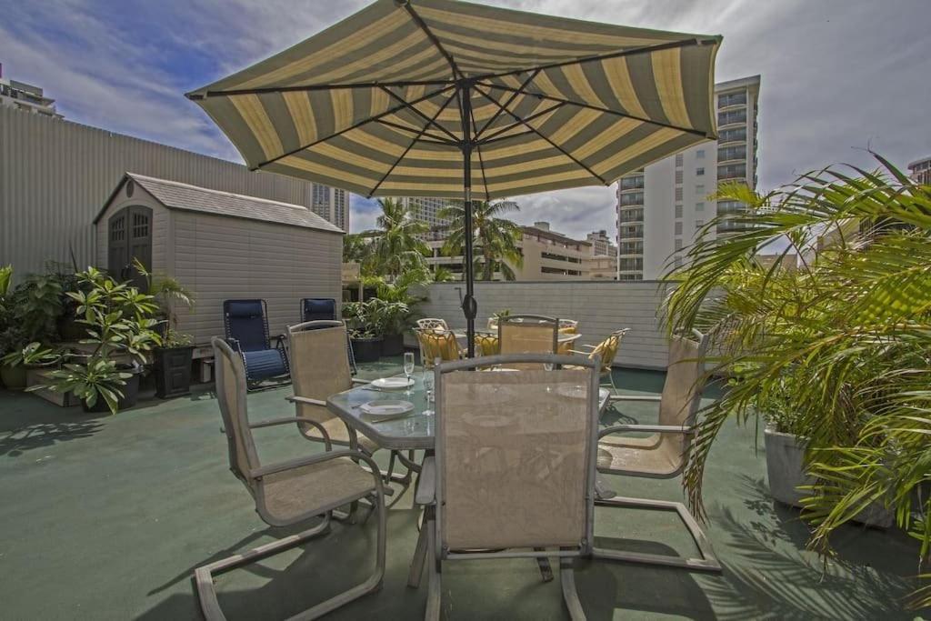 Aparthotel Hawaiian King Honolulu Exterior foto