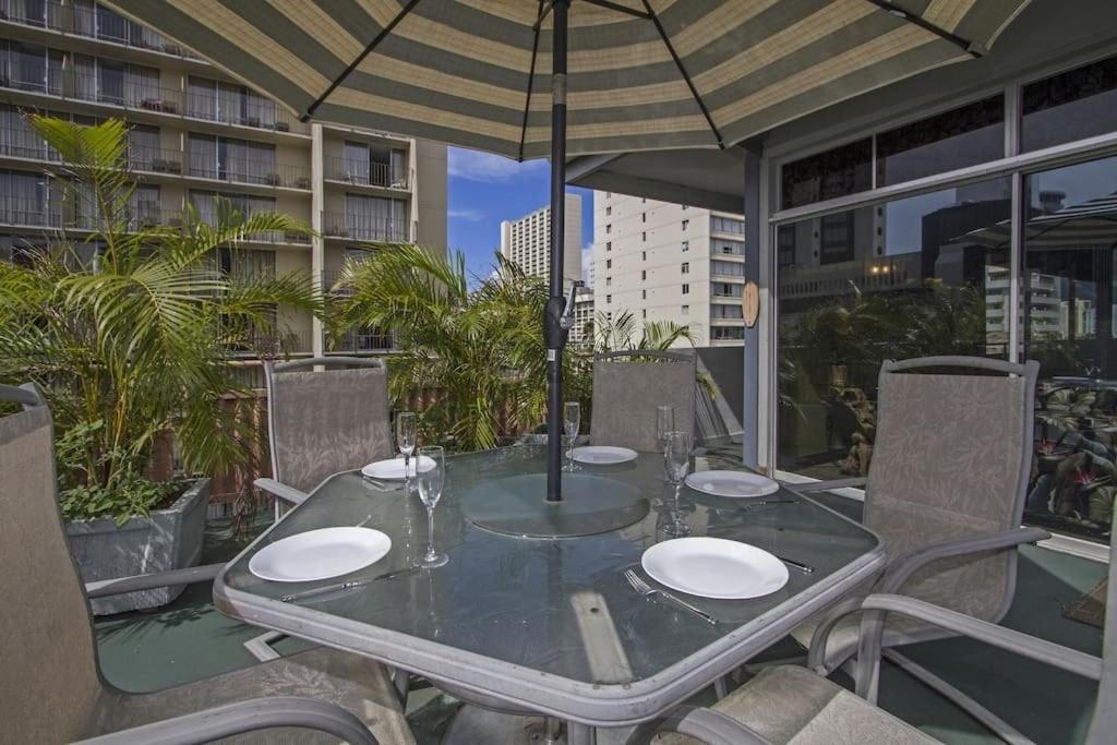Aparthotel Hawaiian King Honolulu Exterior foto