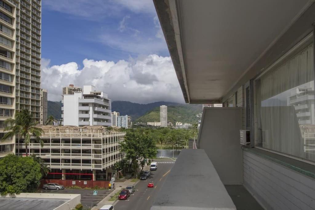 Aparthotel Hawaiian King Honolulu Exterior foto